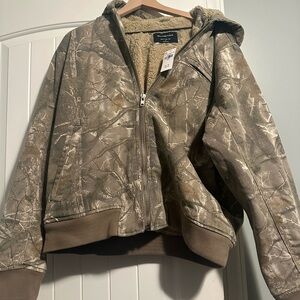 Large Abercrombie & Fitch Camo Jacket with Hood. NEW WITH TAGS